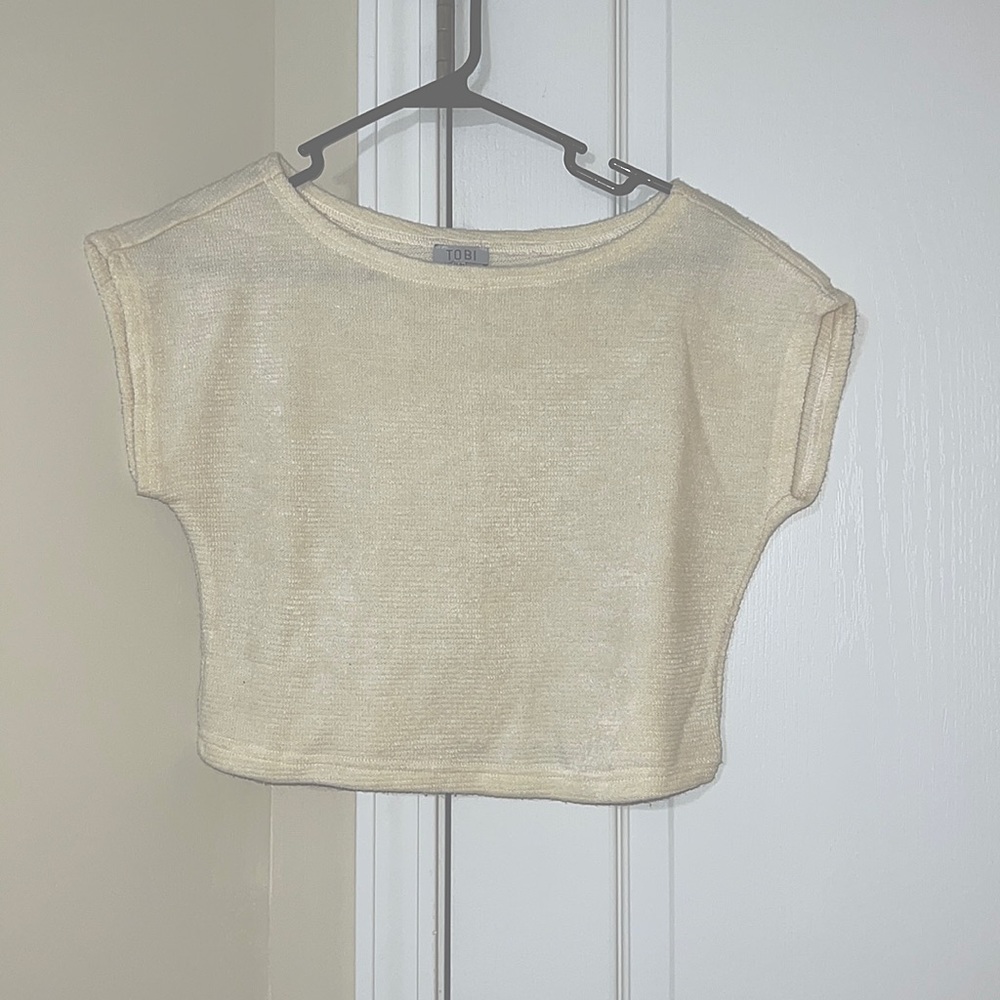 White/cream Tobi crop top. A knit material. I’ve never worn it but no tags